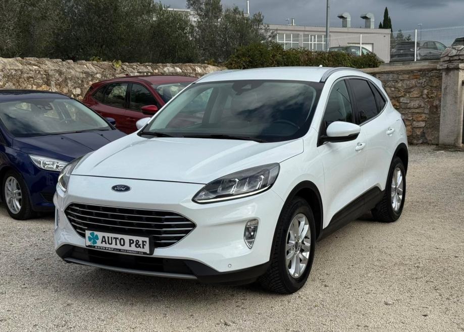 FORD Kuga 1.5 TDCi Titanium *registracija godinu dana/max oprema*, fotografija 2