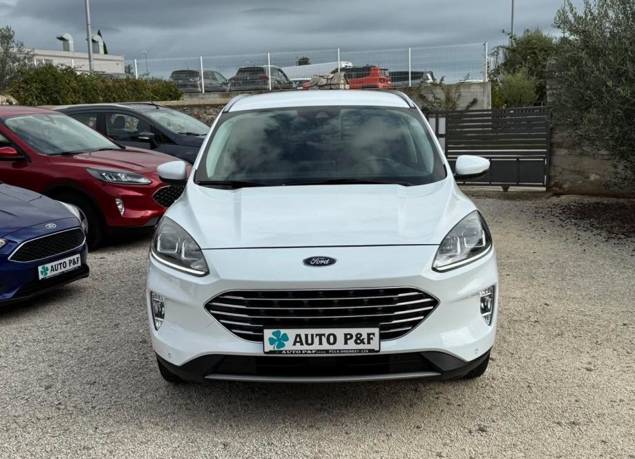 FORD Kuga 1.5 TDCi Titanium *registracija godinu dana/max oprema*, fotografija 10
