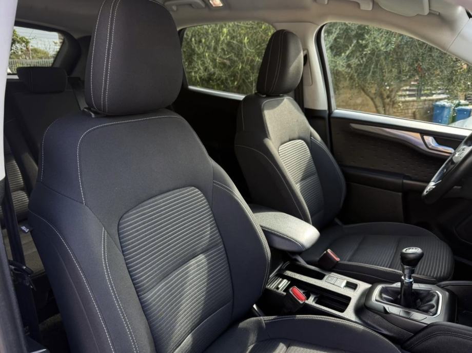 FORD Kuga 1.5 TDCi Titanium *registracija godinu dana/max oprema*, fotografija 16