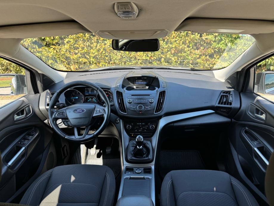 Ford Kuga 1.5tdci 120ks 2018., fotografija 9