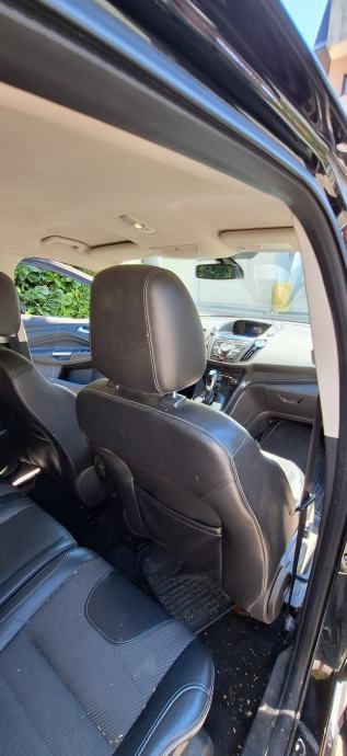 Ford Kuga 2,0 automatik, fotografija 10