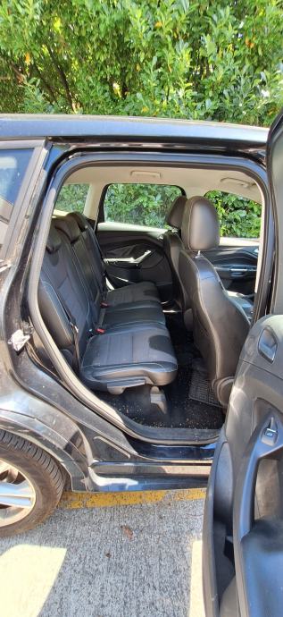 Ford Kuga 2,0 automatik, fotografija 9