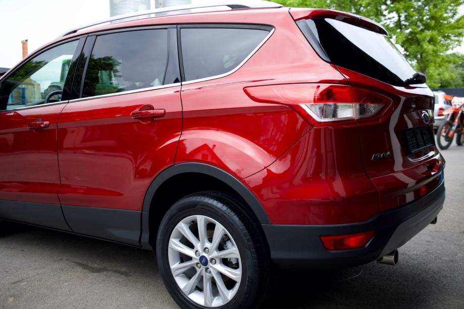 Ford Kuga 2.0 TDCI , 2015 , TITANIUM - ODLIČNA -, fotografija 9