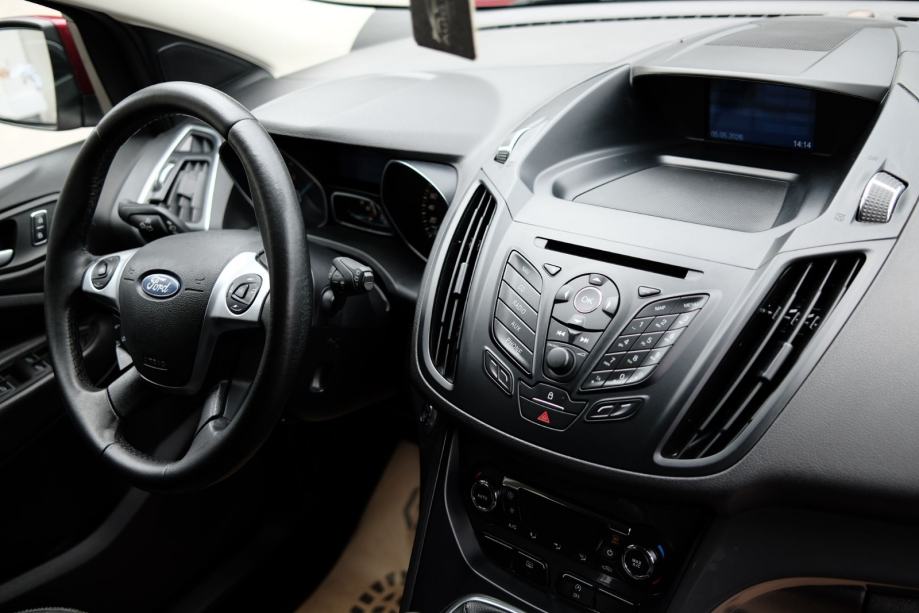 Ford Kuga 2.0 TDCI , 2015 , TITANIUM - ODLIČNA -, fotografija 13