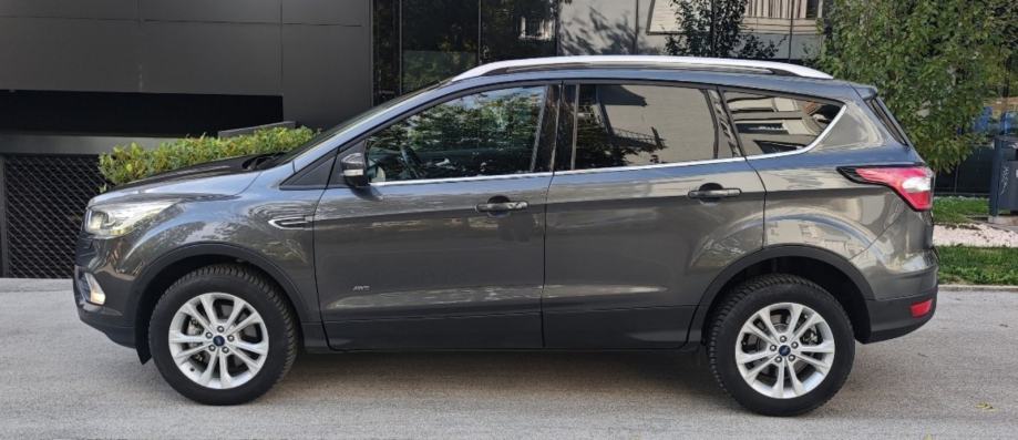 Ford Kuga 2,0 TDCi 4x4, automat, kamera 360, keylles, navig. kao NOV, fotografija 4