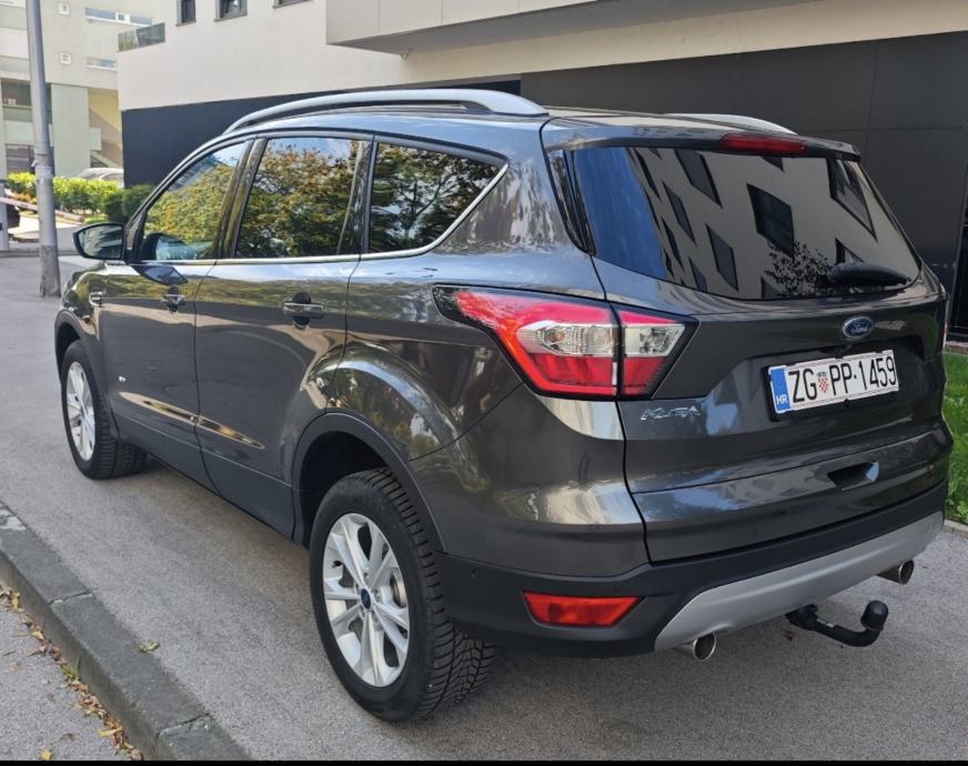 Ford Kuga 2,0 TDCi 4x4, automat, kamera 360, keylles, navig. kao NOV, fotografija 2