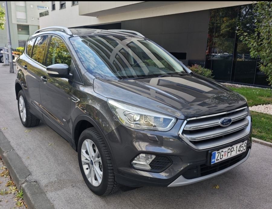 Ford Kuga 2,0 TDCi 4x4, automat, kamera 360, keylles, navig. kao NOV, fotografija 6