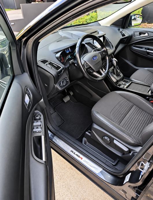 Ford Kuga 2,0 TDCi 4x4, automat, kamera 360, keylles, navig. kao NOV, fotografija 17