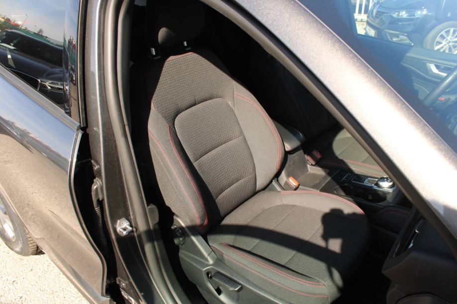 Ford Kuga 2.0 TDCi AUTOMATIK ST Line *LED, NAVIGACIJA, KAMERA*, fotografija 13