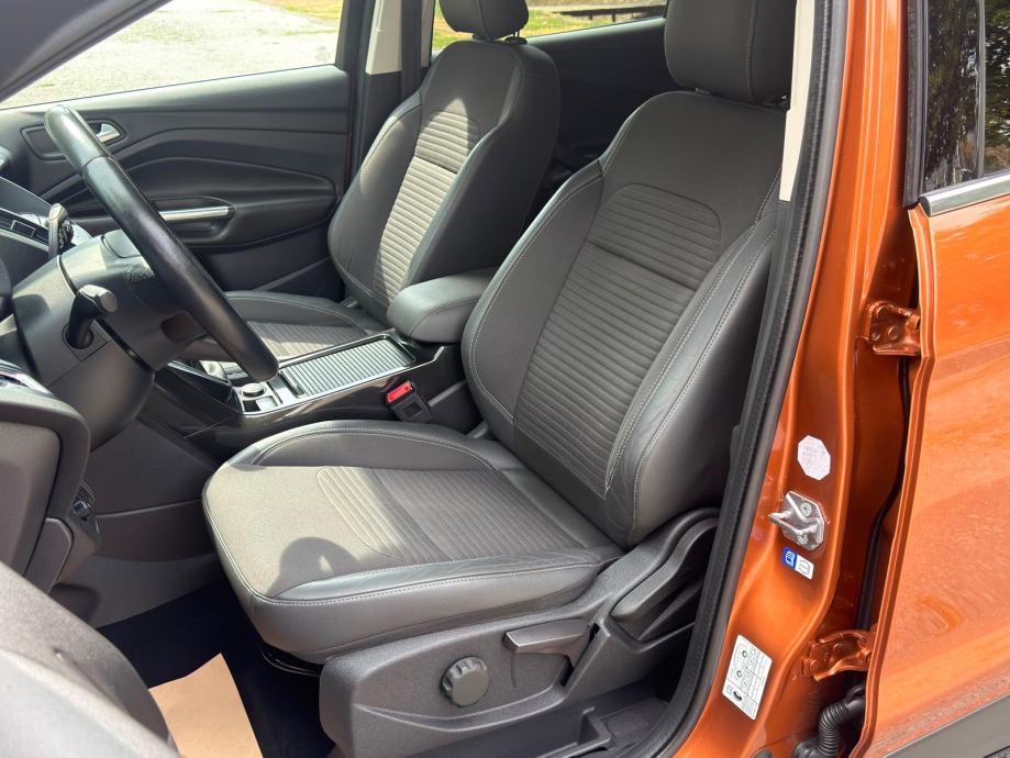 Ford Kuga 2,0 TDCi TITANIUM-XENON-NAVI-TEMP-R.KAMERA-GR.SJEDALA-ALU 19, fotografija 10