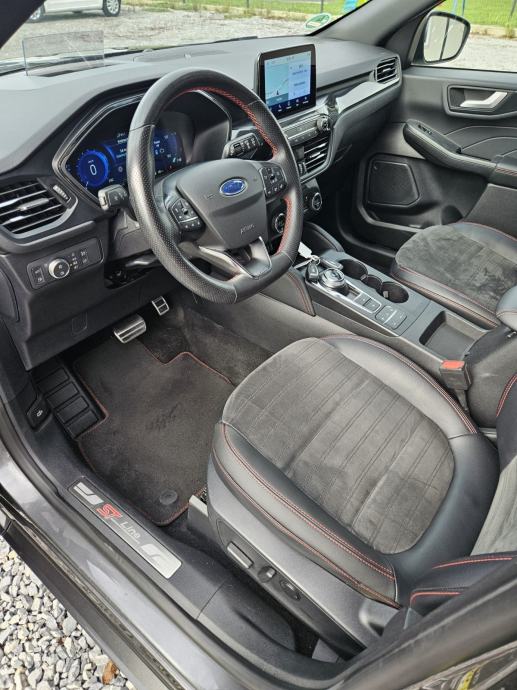 Ford Kuga 2,5 PHEV, fotografija 10