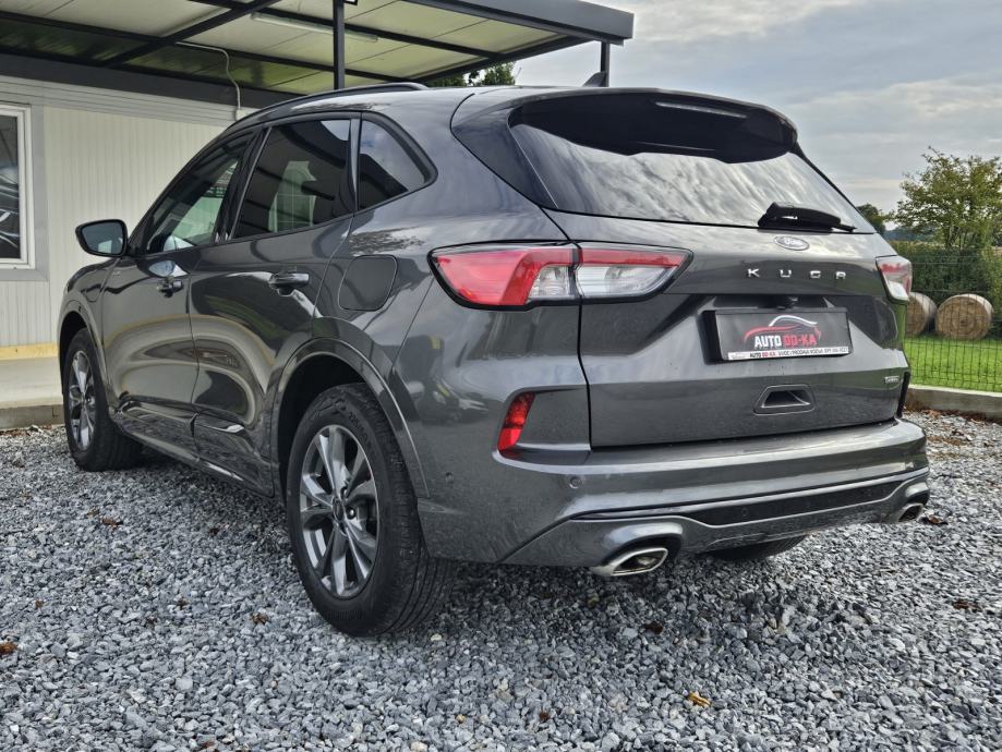 Ford Kuga 2,5 PHEV, fotografija 7