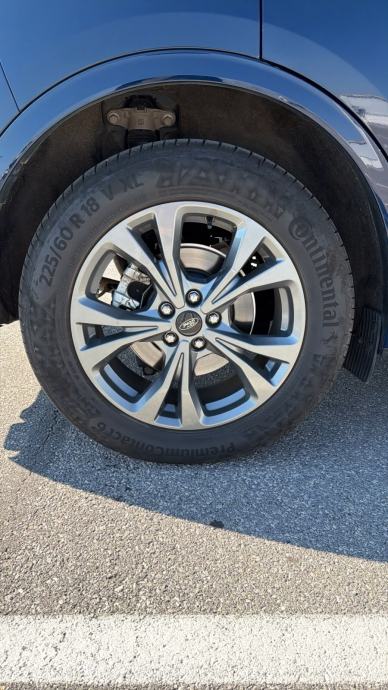 Ford Kuga 2,5 PHEV Hybrid ST Line, fotografija 14