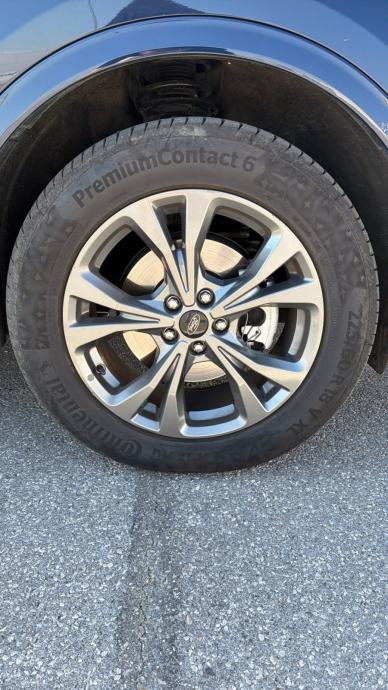 Ford Kuga 2,5 PHEV Hybrid ST Line, fotografija 15