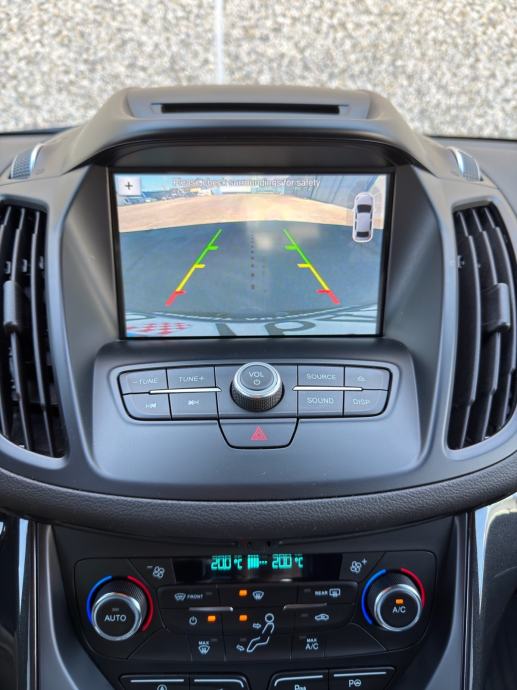 FORD KUGA ST-LINE 1.5 EcoBoost 110 kW / 150 KS, fotografija 16