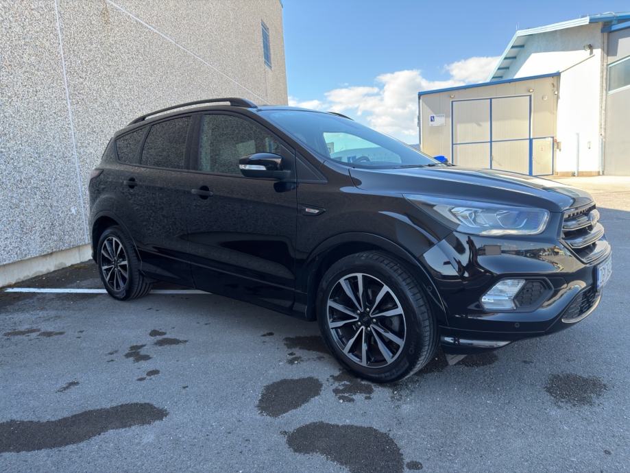 FORD KUGA ST-LINE 1.5 EcoBoost 110 kW / 150 KS, fotografija 2