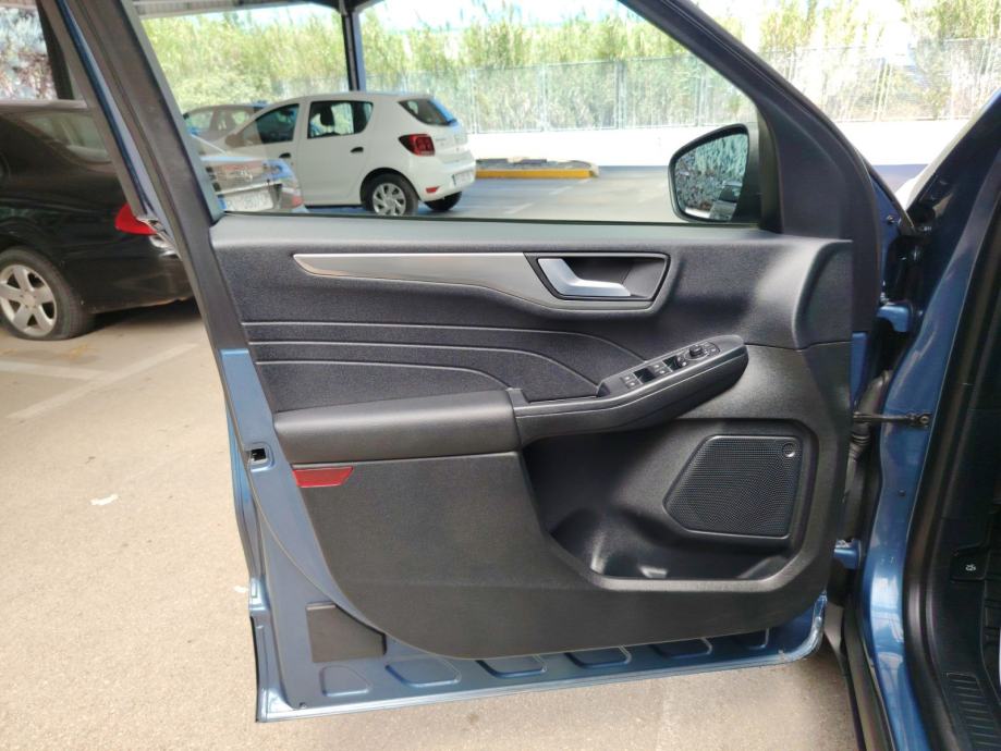 Ford Kuga TITANIUM 1.5 Ecoboost 150KS FWD 5V, fotografija 17