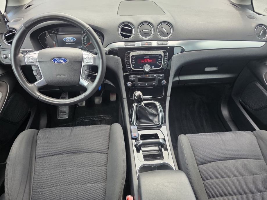 Ford S-Max 2,0, fotografija 9