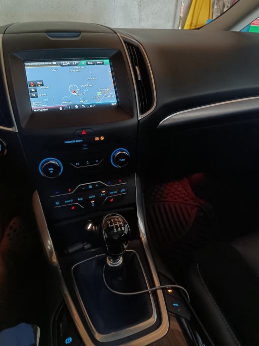 Ford S-Max 2,0 TDCi 4x4, fotografija 6