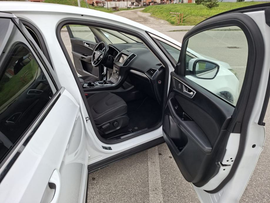 Ford S-Max 2,0 TDCi-7 SJEDALA-EURO 6-VELIKI SERVIS NAPRAVLJEN, fotografija 15