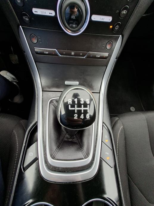 Ford S-Max 2,0 TDCi-7 SJEDALA-EURO 6-VELIKI SERVIS NAPRAVLJEN, fotografija 13