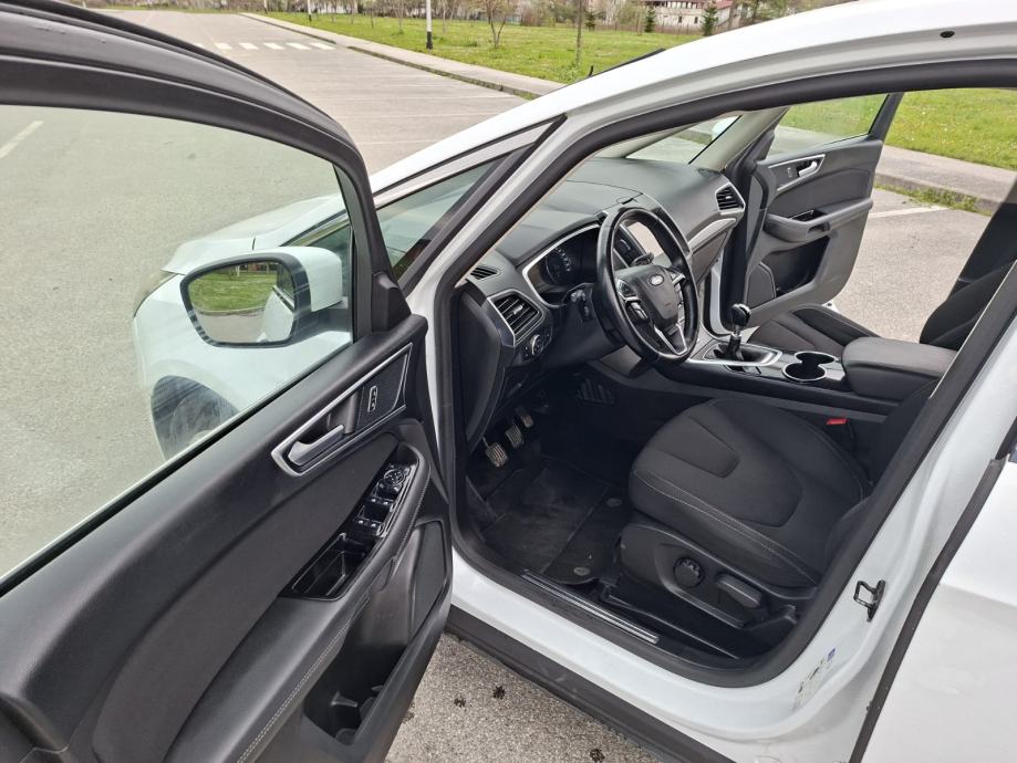 Ford S-Max 2,0 TDCi-7 SJEDALA-EURO 6-VELIKI SERVIS NAPRAVLJEN, fotografija 16