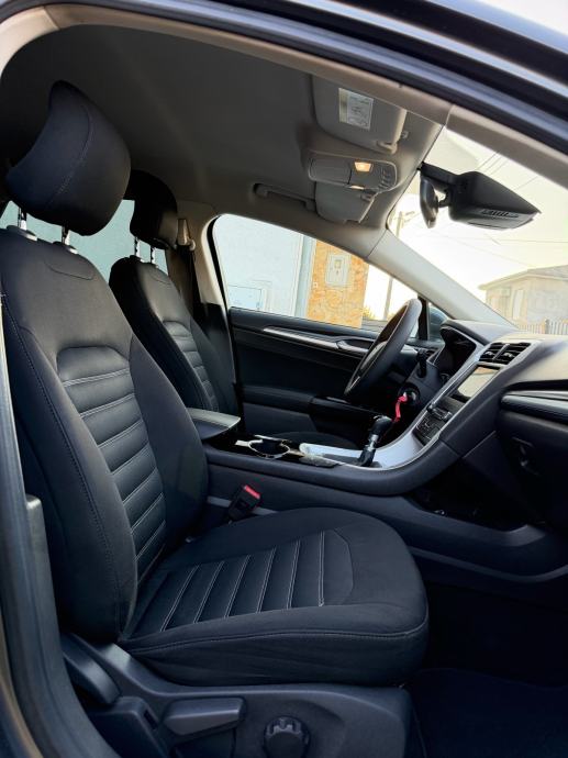 Ford Mondeo 1.5 TDCi, fotografija 13