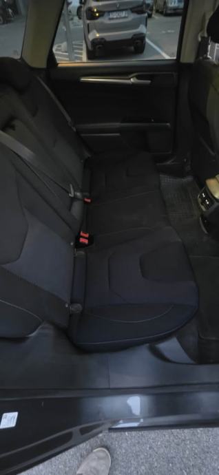 Ford Mondeo 1.6 TDCi 2015. • NAVI • KAMERA • PARK ASSIST • REGISTRIRAN, fotografija 18