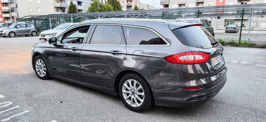 Ford Mondeo 1.6 TDCi 2015. • NAVI • KAMERA • PARK ASSIST • REGISTRIRAN, fotografija 7