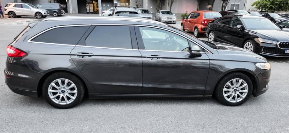 Ford Mondeo 1.6 TDCi 2015. • NAVI • KAMERA • PARK ASSIST • REGISTRIRAN, fotografija 8
