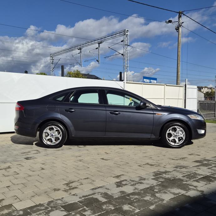 Ford Mondeo 2,0 benzinac ● 113.ooo km ● HR auto ● 1. VLASNIK, fotografija 4