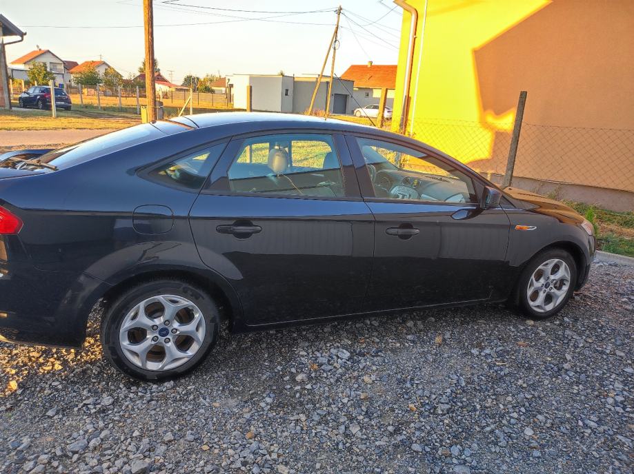 Ford Mondeo 2,0 tdci 140 ks, fotografija 6