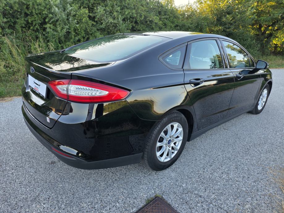 Ford Mondeo 2.0 TDCI Automatik, 2020 god. Nije uvoz, fotografija 10