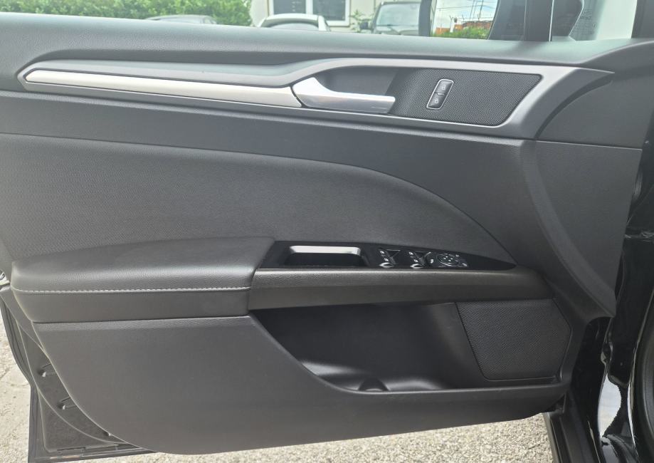 Ford Mondeo 2,0 TDCi automatik * CIJENA S PDV-om * SAMO 124.000 KM *, fotografija 8