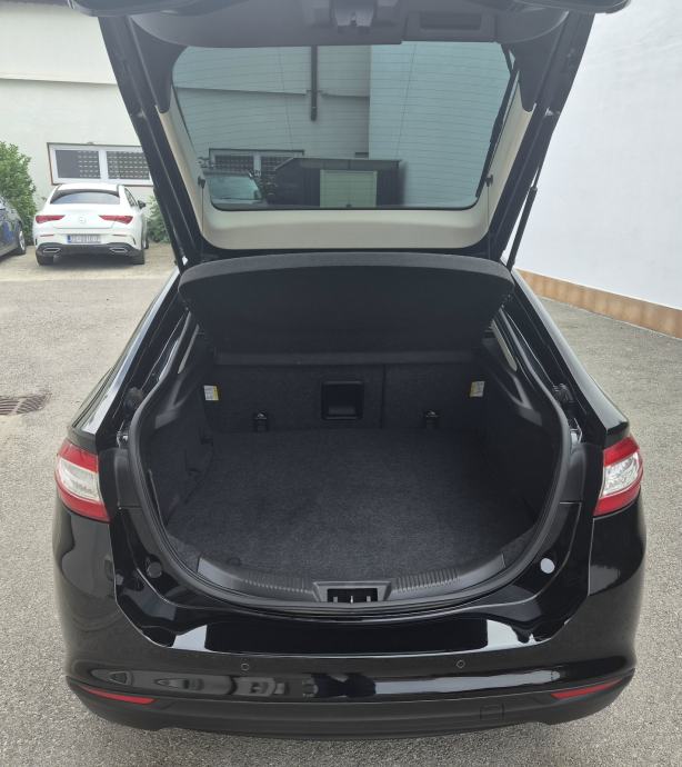 Ford Mondeo 2,0 TDCi automatik * CIJENA S PDV-om * SAMO 124.000 KM *, fotografija 15