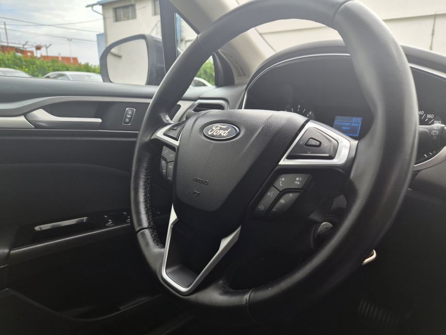 Ford Mondeo 2,0 TDCi automatik * CIJENA S PDV-om * SAMO 124.000 KM *, fotografija 19