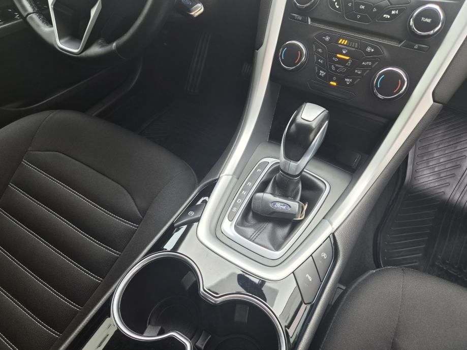 Ford Mondeo 2,0 TDCi automatik * CIJENA S PDV-om * SAMO 124.000 KM *, fotografija 18