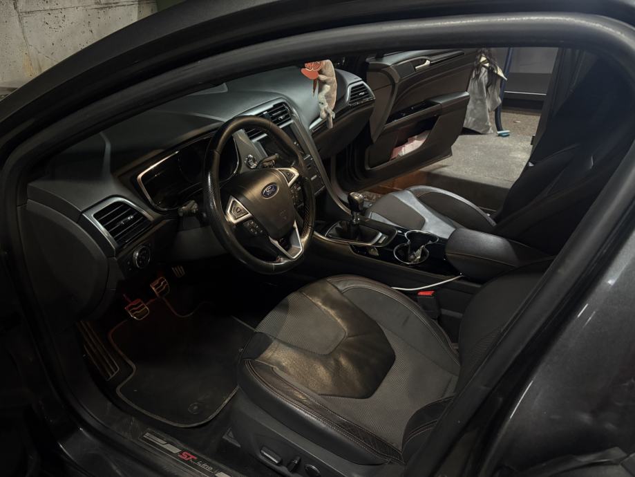 Ford Mondeo 2.0 TDCi ST-LINE, PANORAMA, FULL OPREMA, fotografija 4