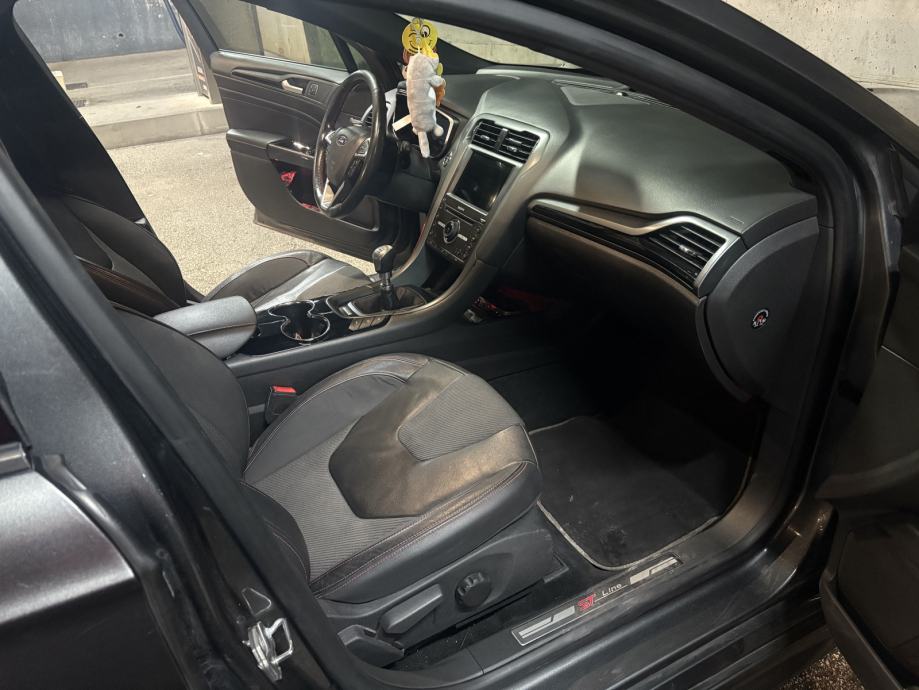 Ford Mondeo 2.0 TDCi ST-LINE, PANORAMA, FULL OPREMA, fotografija 8