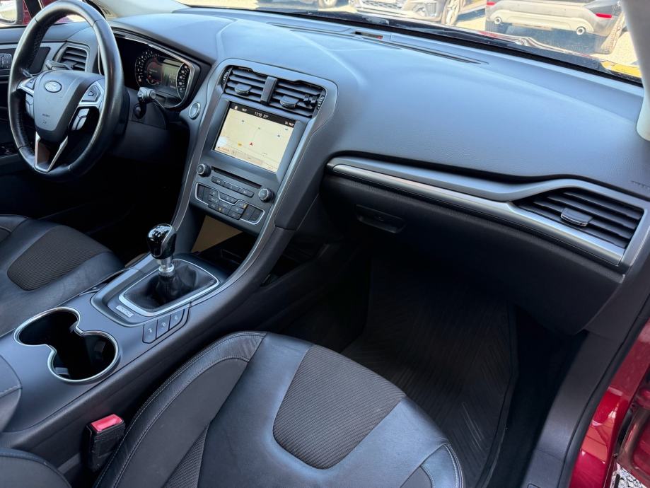 Ford Mondeo 2.0 TDCi Titanium, fotografija 15