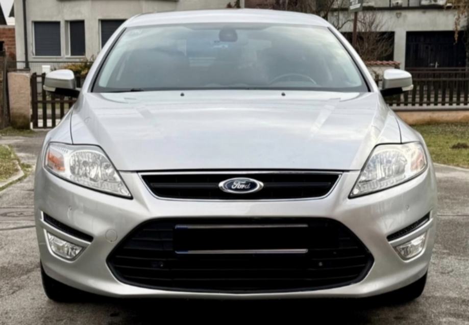 Ford Mondeo Karavan 1,6, fotografija 2