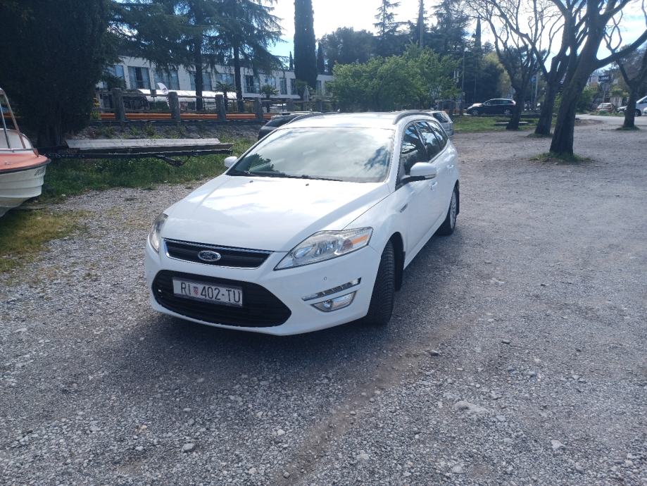 Ford Mondeo Karavan 2,0, fotografija 4