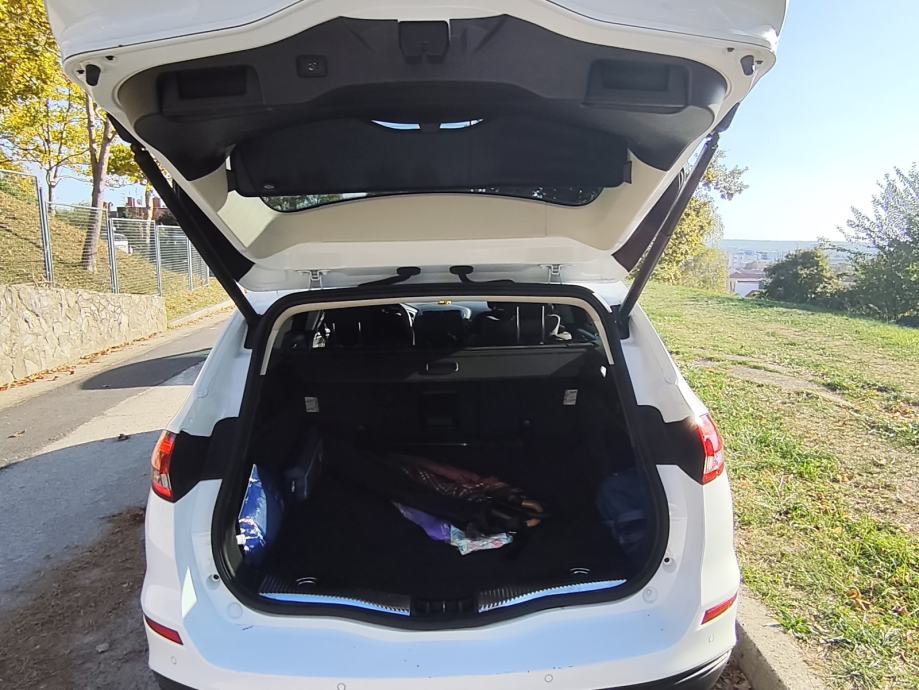 Ford Mondeo Karavan 2,0 TDCi, fotografija 7