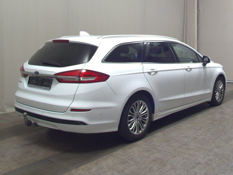 Ford Mondeo Turnier 2.0 EcoBlue Titanium automatik • ACC • AHK, fotografija 4