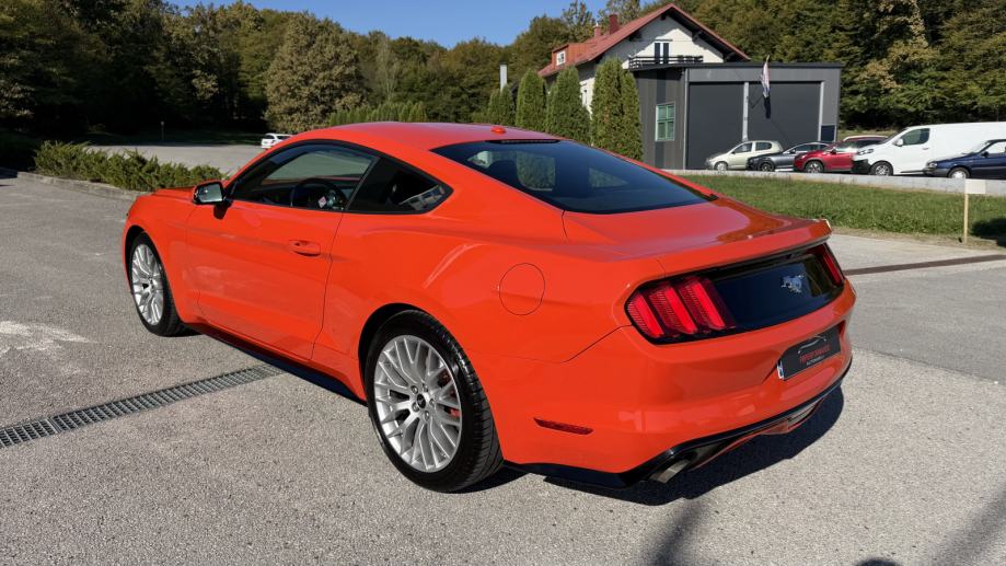 Ford Mustang 2,3, fotografija 4