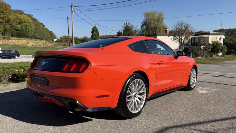 Ford Mustang 2,3, fotografija 12