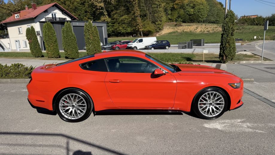 Ford Mustang 2,3, fotografija 16