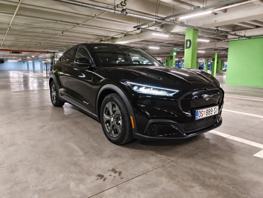 Ford Mustang Mach-e 76kw, pogled izvana - slika 2