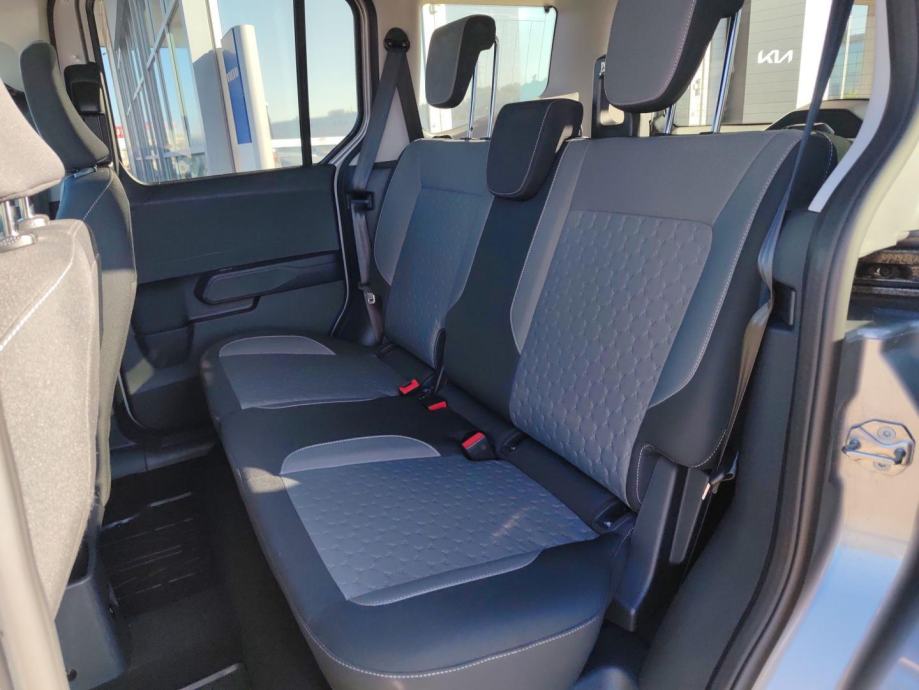Ford Tourneo 1.0, fotografija 10