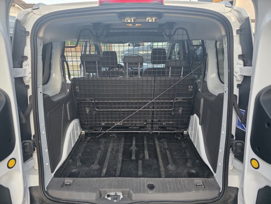 Ford Transit Connect 1,5 TDCi Reg 2/2027 Kamera Navigacija Grijanje sj, fotografija 13